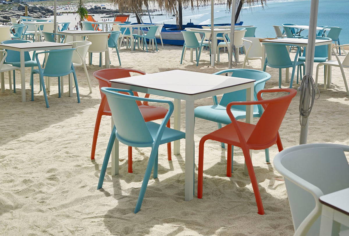 Fado Chair (Brick)